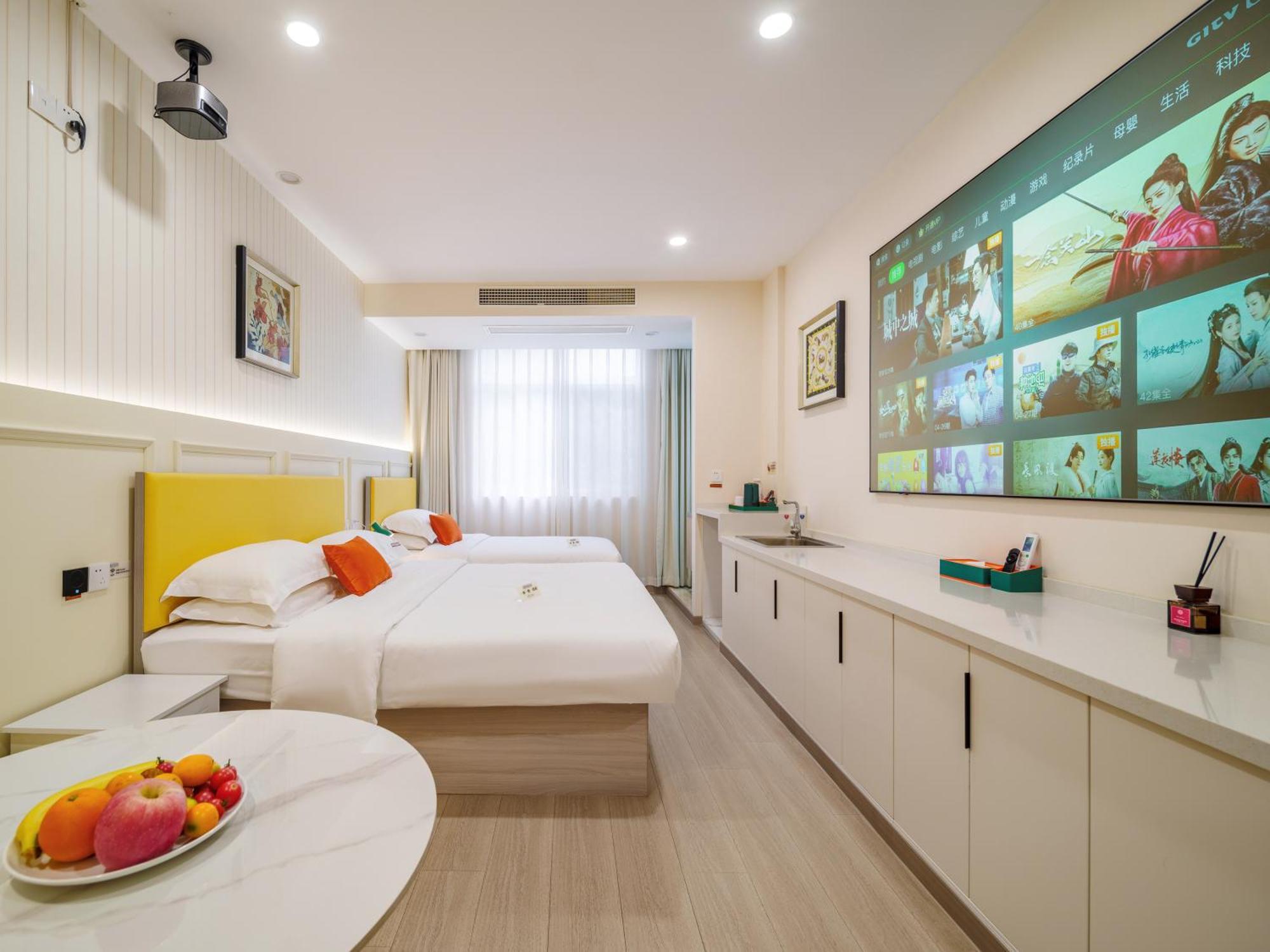 Orient Rose International Hotel 2*