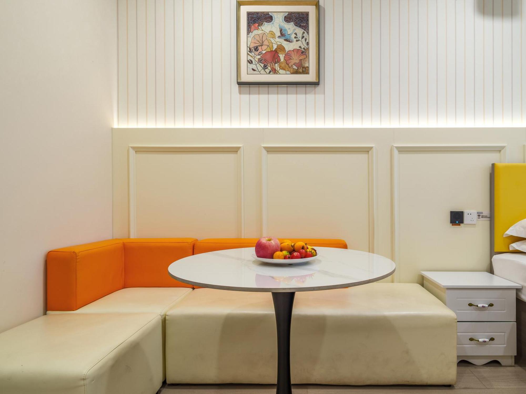 Orient Rose International Hotel 2*