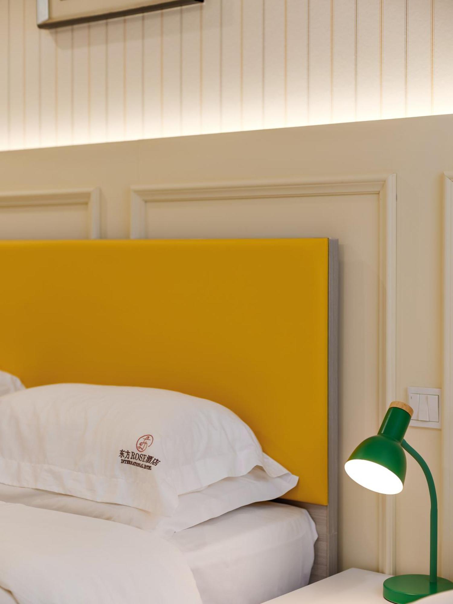 Orient Rose International Hotel 2*