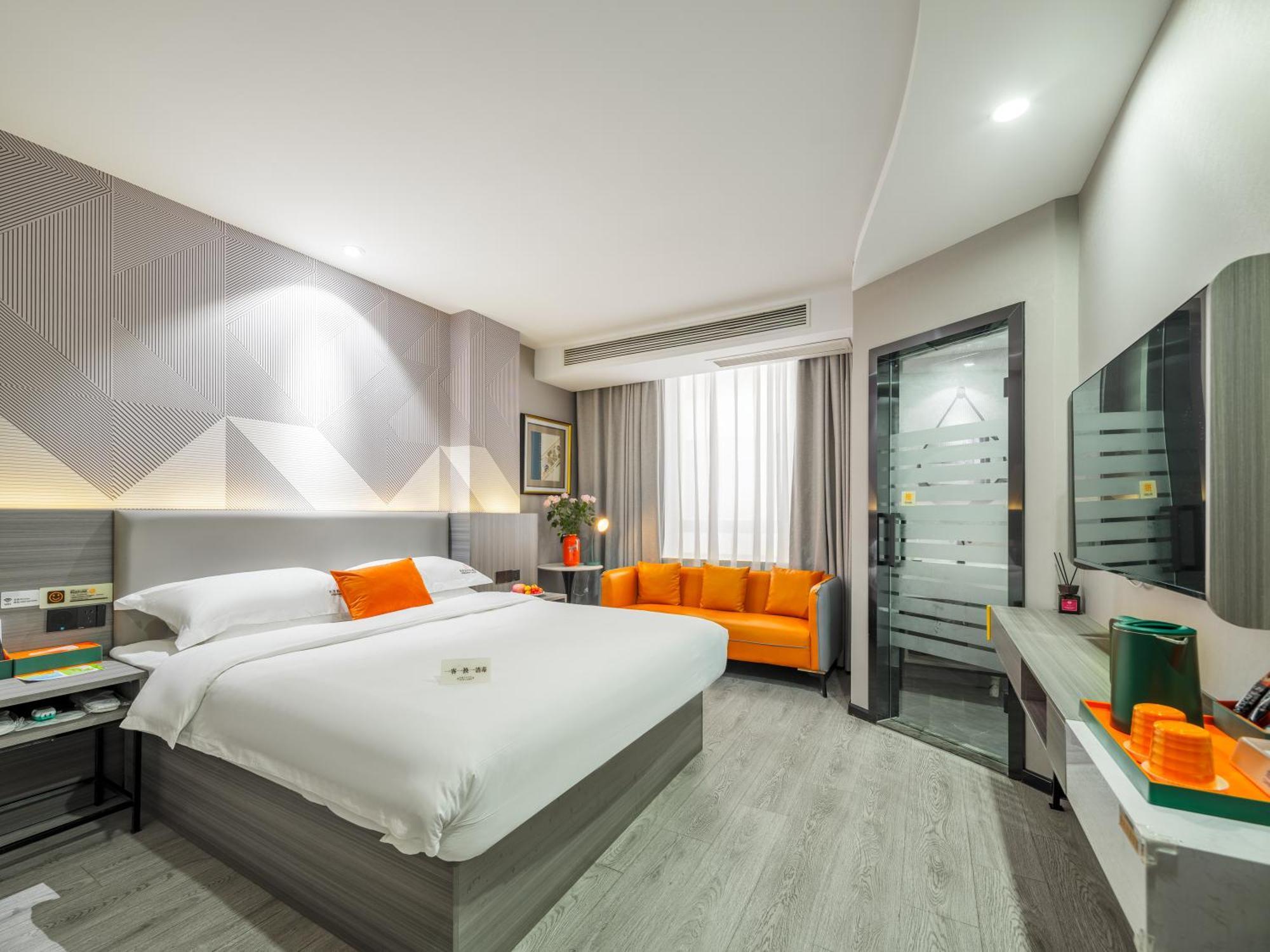 Orient Rose International Hotel 2*
